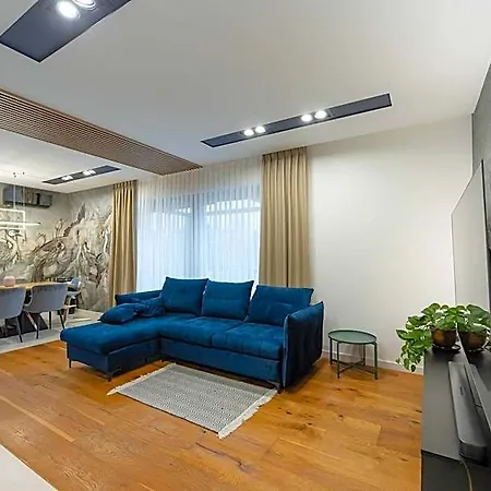Luxurious With Pool Near Energylandiai מלון