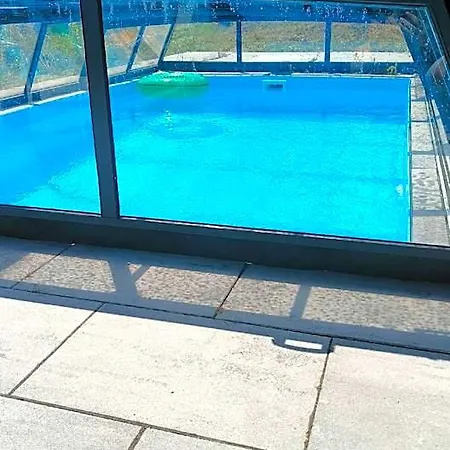 Hotell Luxurious With Pool Near Energylandiai Trzebinia (Chrzanow)