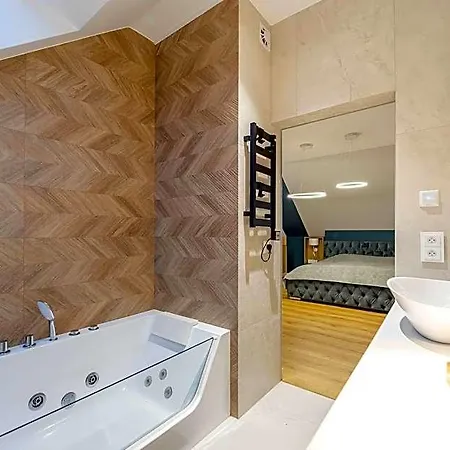 Luxurious With Pool Near Energylandiai Trzebinia (Chrzanow)