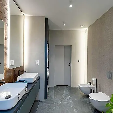 Luxurious With Pool Near Energylandiai *